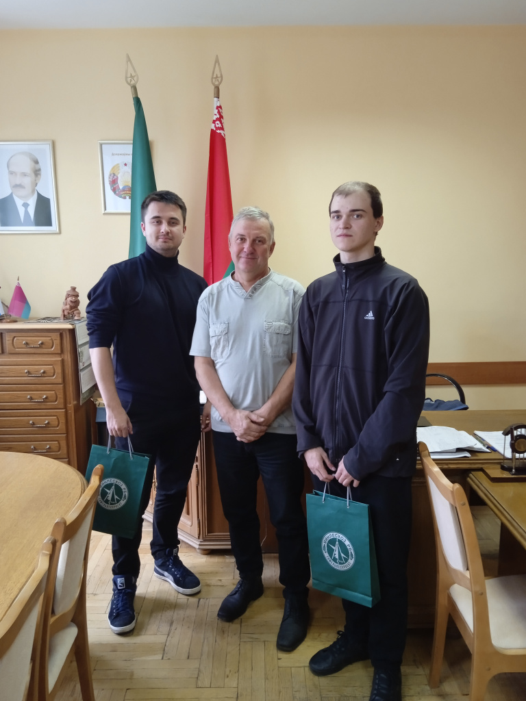 Коллектив РДЛУП «Гомельлеспроект» с гордостью отправил молодых специалистов на военную службу.