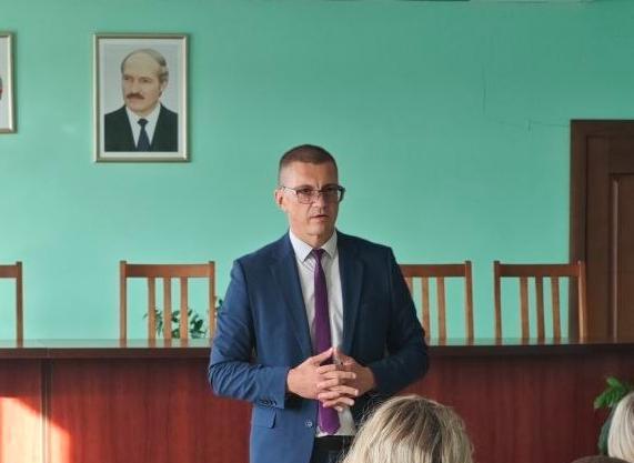 В преддверии праздника: Сергей Тарасов поздравил работников с Днем работников леса