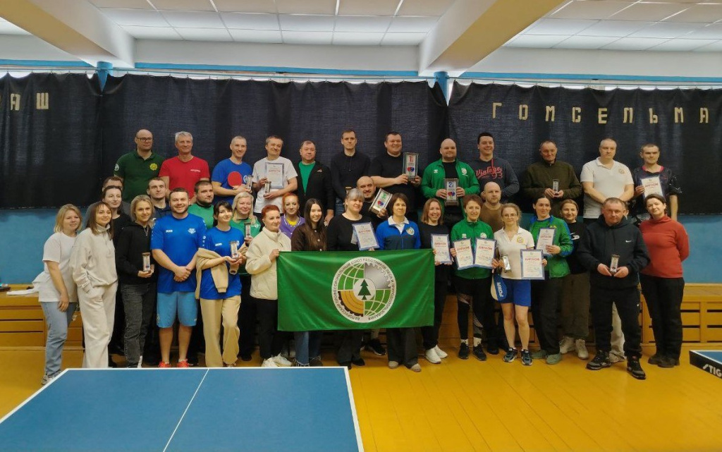 18 команд, сотни подач и одна большая победа!