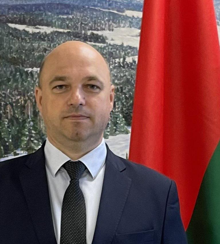 ПОЗДРАВЛЕНИЕ ДИРЕКТОРА РДЛУП «ГОМЕЛЬЛЕСПРОЕКТ» С 80-летием Великой Победы
